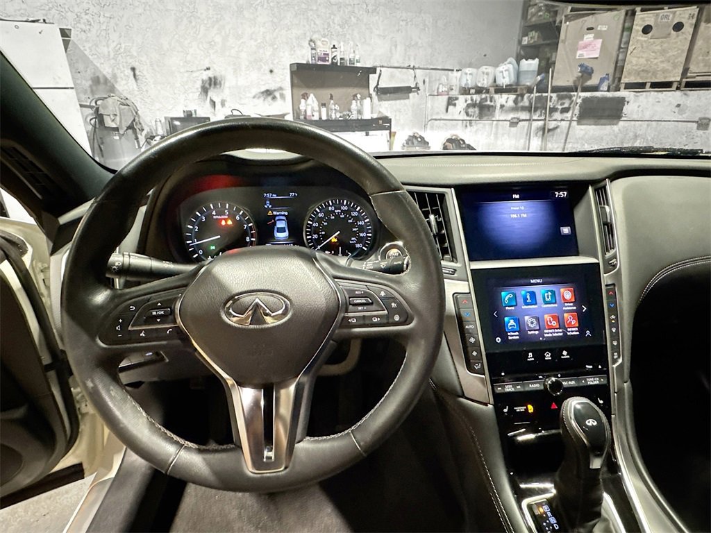 Used 2022 INFINITI Q60 3.0t Luxe w/ Style Package image 12