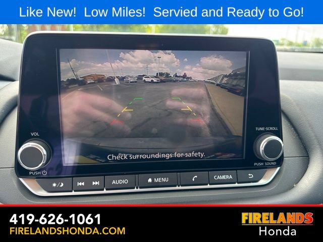 Used 2025 Nissan Rogue S FWD image 21