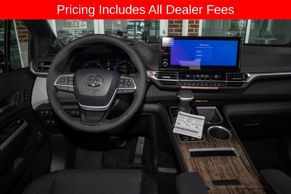 New 2026 Toyota Sienna Limited FWD image 9