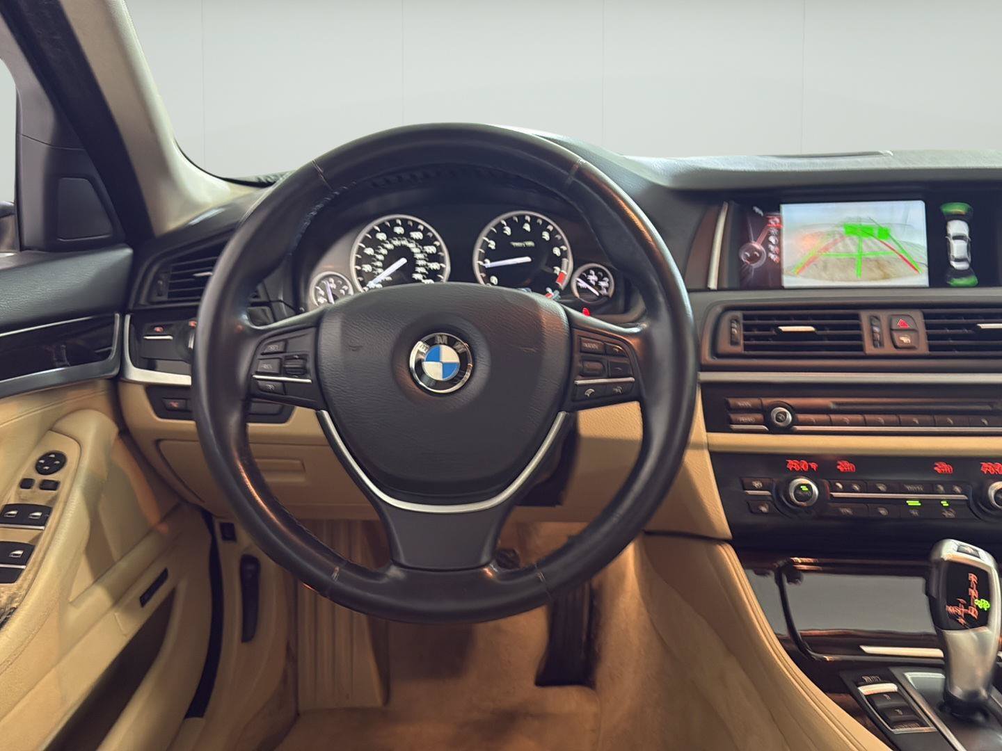 Used 2015 BMW 528i xDrive Sedan AWD/4WD image 14