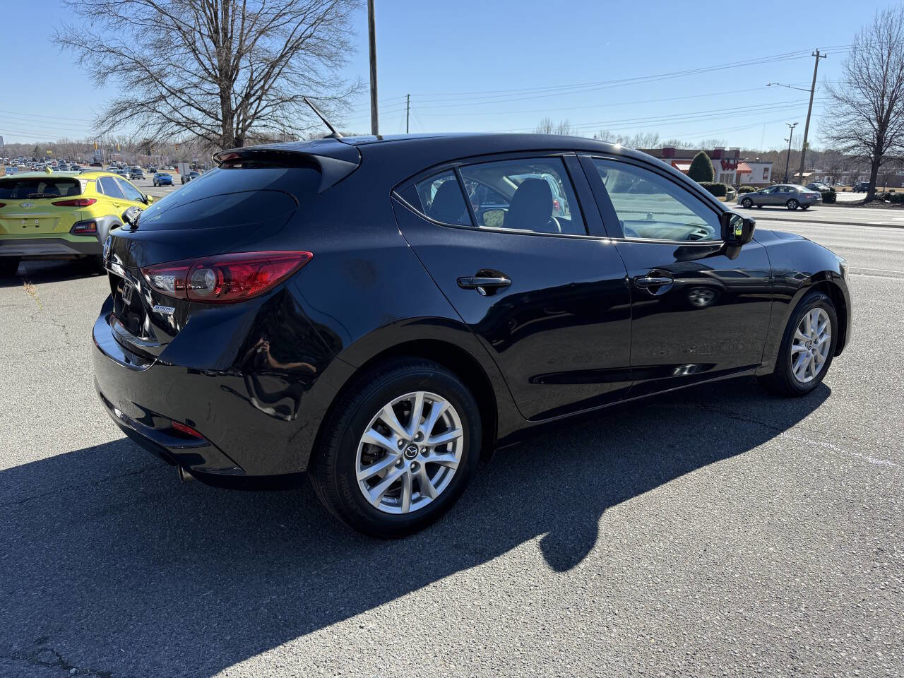 Used 2017 MAZDA MAZDA3 Sport image 5