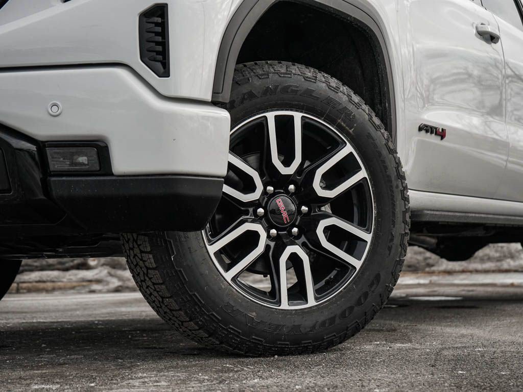 New 2026 GMC Sierra 1500 AT4 w/ AT4 Premium Package image 6