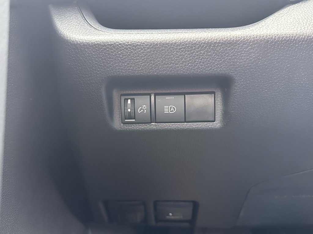 New 2025 Toyota RAV4 LE image 26