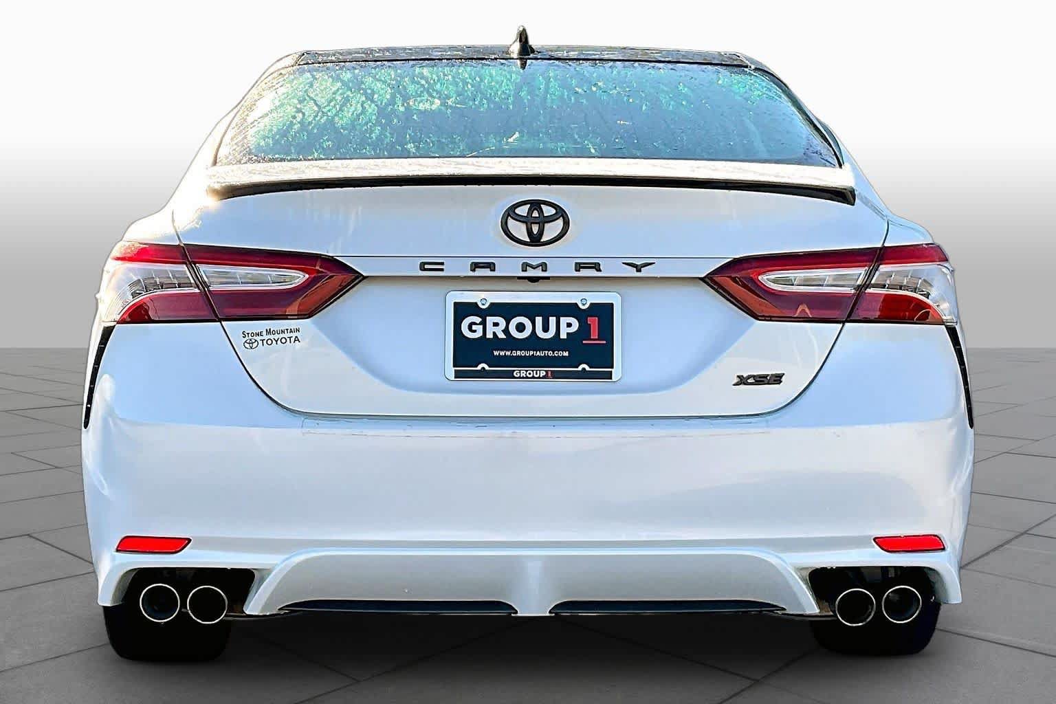 Used 2020 Toyota Camry XSE FWD image 5