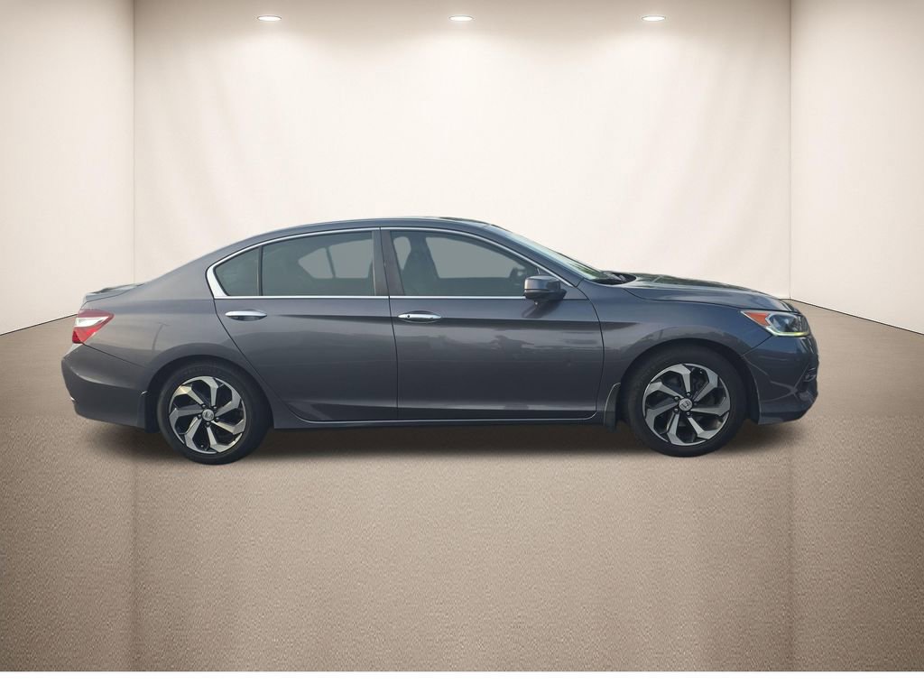Used 2017 Honda Accord EX-L image 3