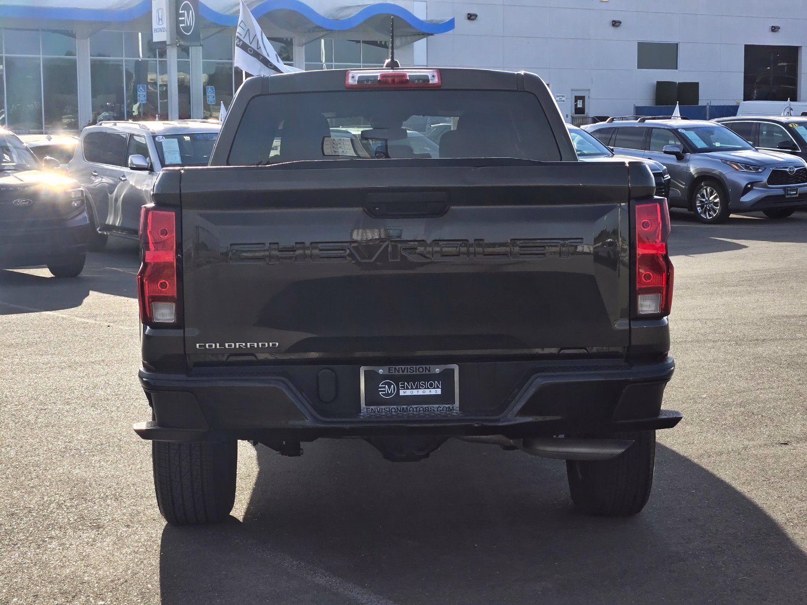 Used 2023 Chevrolet Colorado W/T RWD image 6