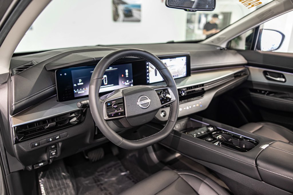Used 2025 Nissan Murano SL AWD/4WD image 19