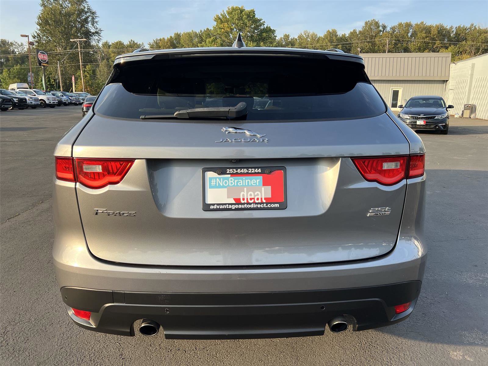 Used 2020 Jaguar F-PACE Prestige image 5