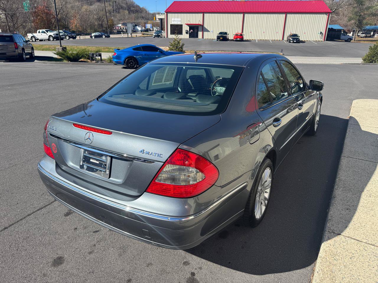 Used 2009 Mercedes-Benz E 350 4MATIC Sedan image 7