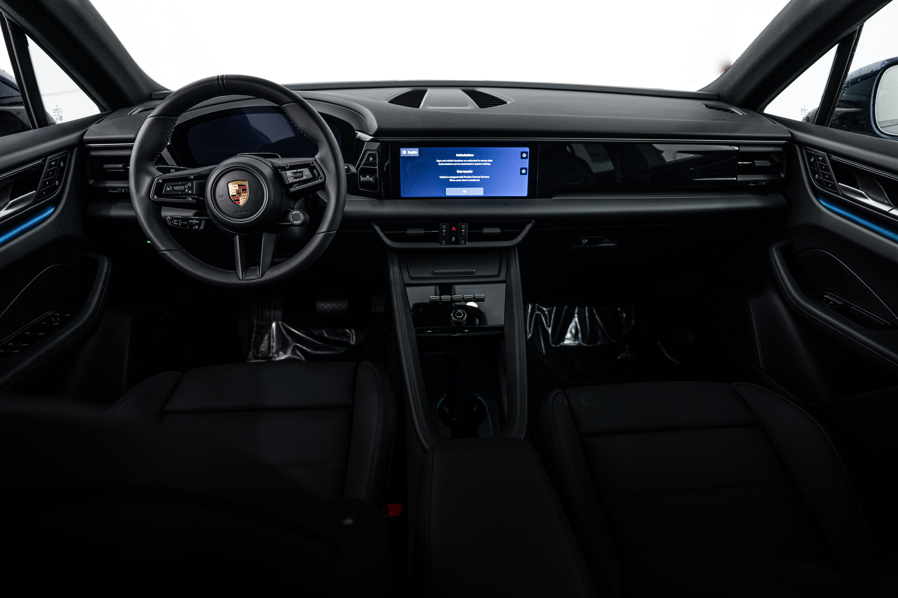 New 2026 Porsche Macan 4 Electric AWD/4WD image 12
