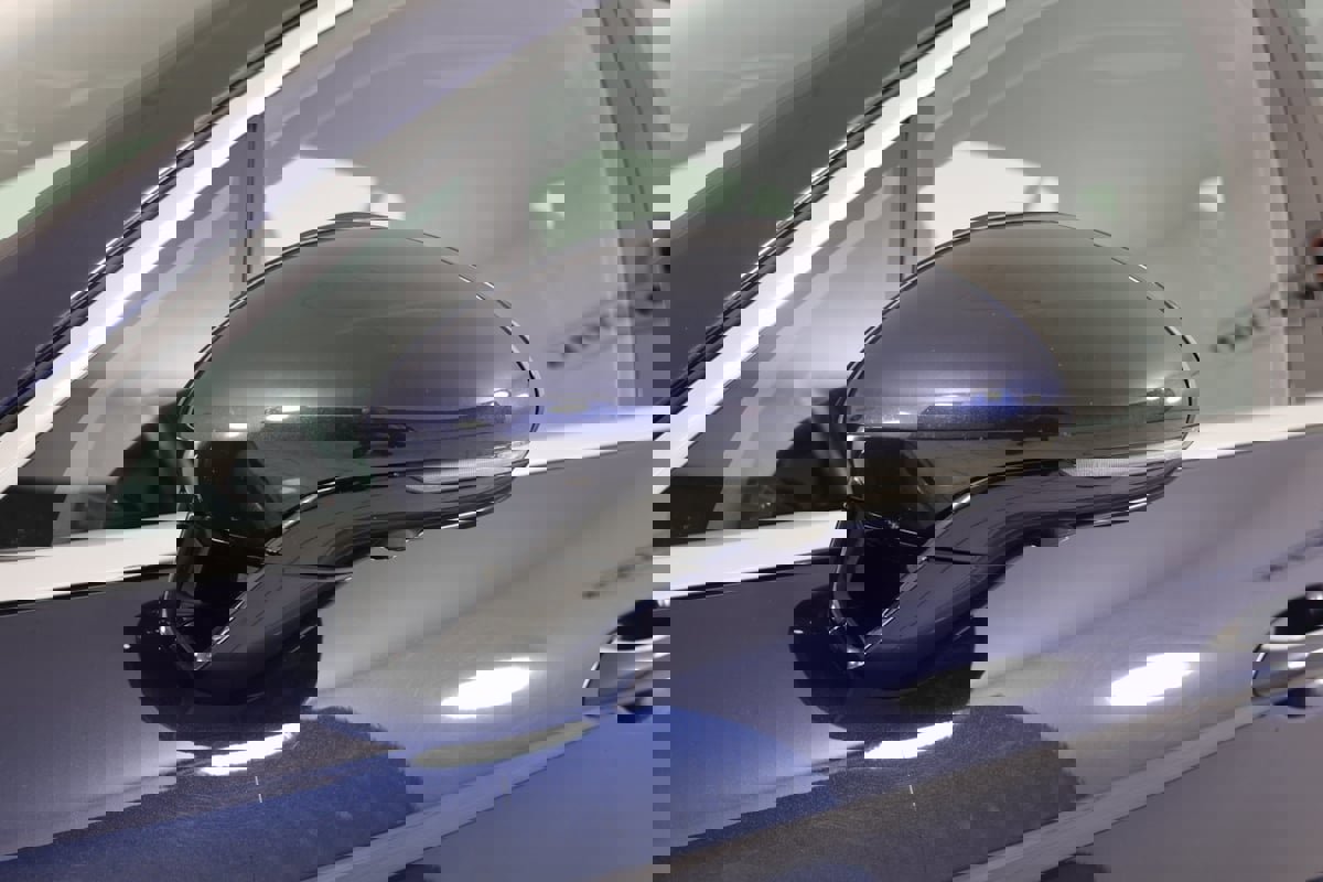 Used 2021 Porsche Panamera 4S w/ Premium Package image 46