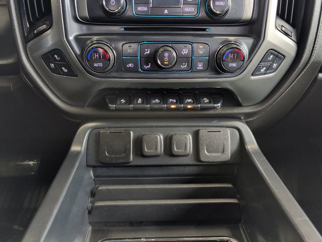 Used 2018 Chevrolet Silverado 1500 LTZ Z71 w/ Centennial Edition AWD/4WD image 25