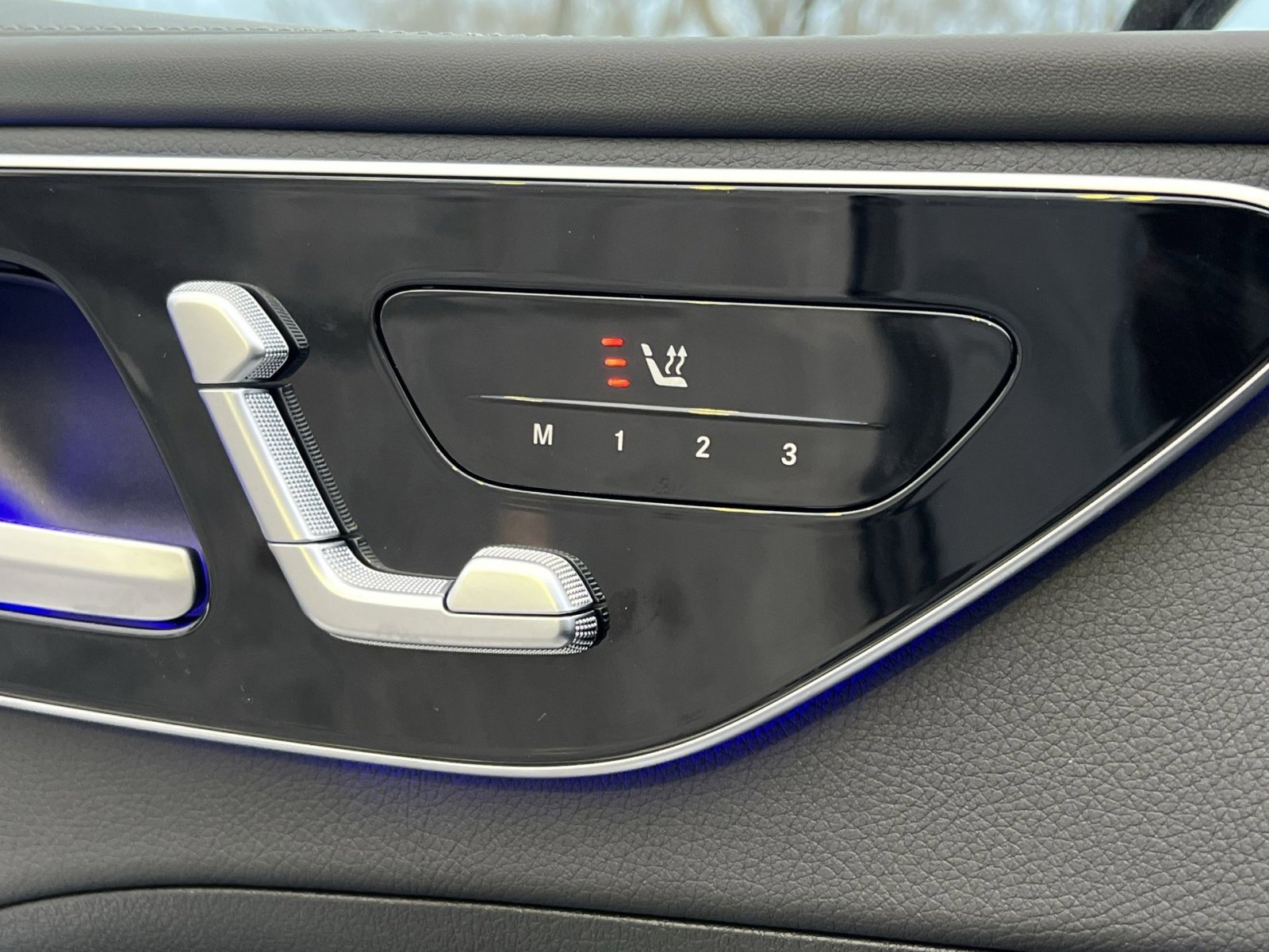 Certified 2024 Mercedes-Benz C 300 4MATIC Sedan image 33