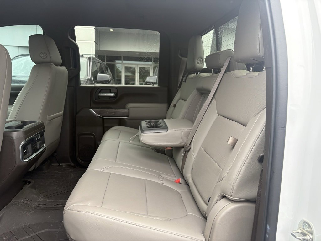 Used 2020 Chevrolet Silverado 2500 LTZ w/ LTZ Premium Package image 16