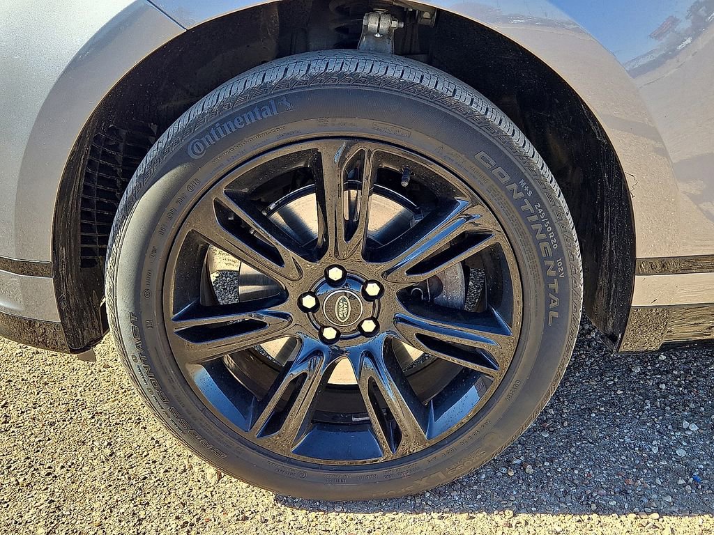 Used 2022 Land Rover Range Rover Velar R-Dynamic S image 10