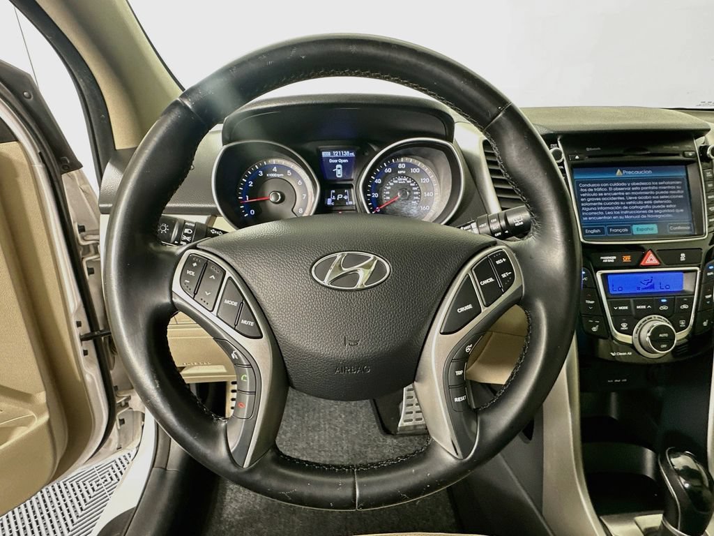 Used 2013 Hyundai Elantra GT w/ Style Pkg FWD image 11