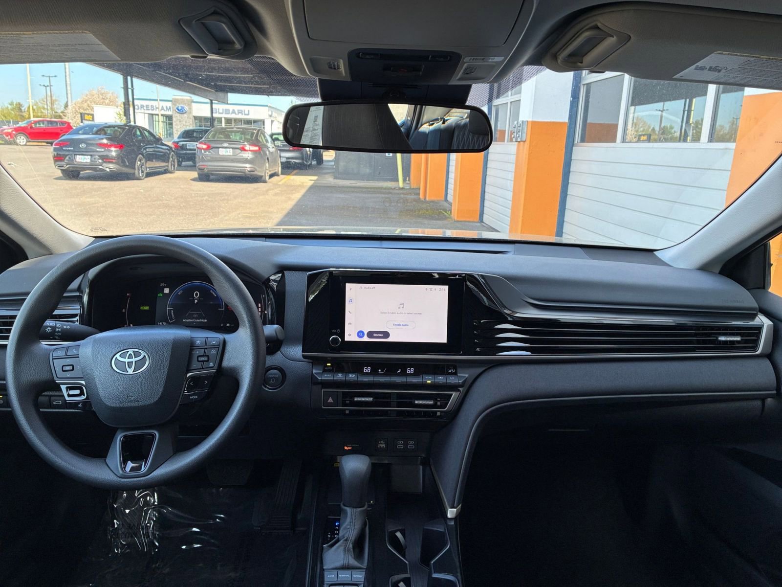 Used 2025 Toyota Camry LE image 32