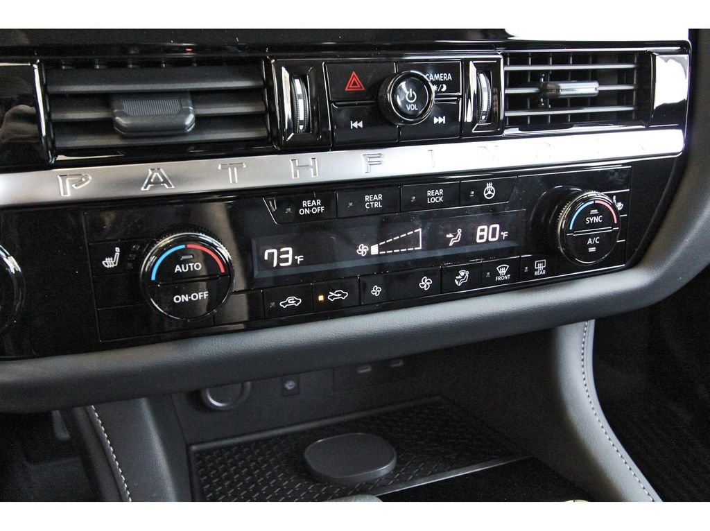 New 2026 Nissan Pathfinder SL image 27