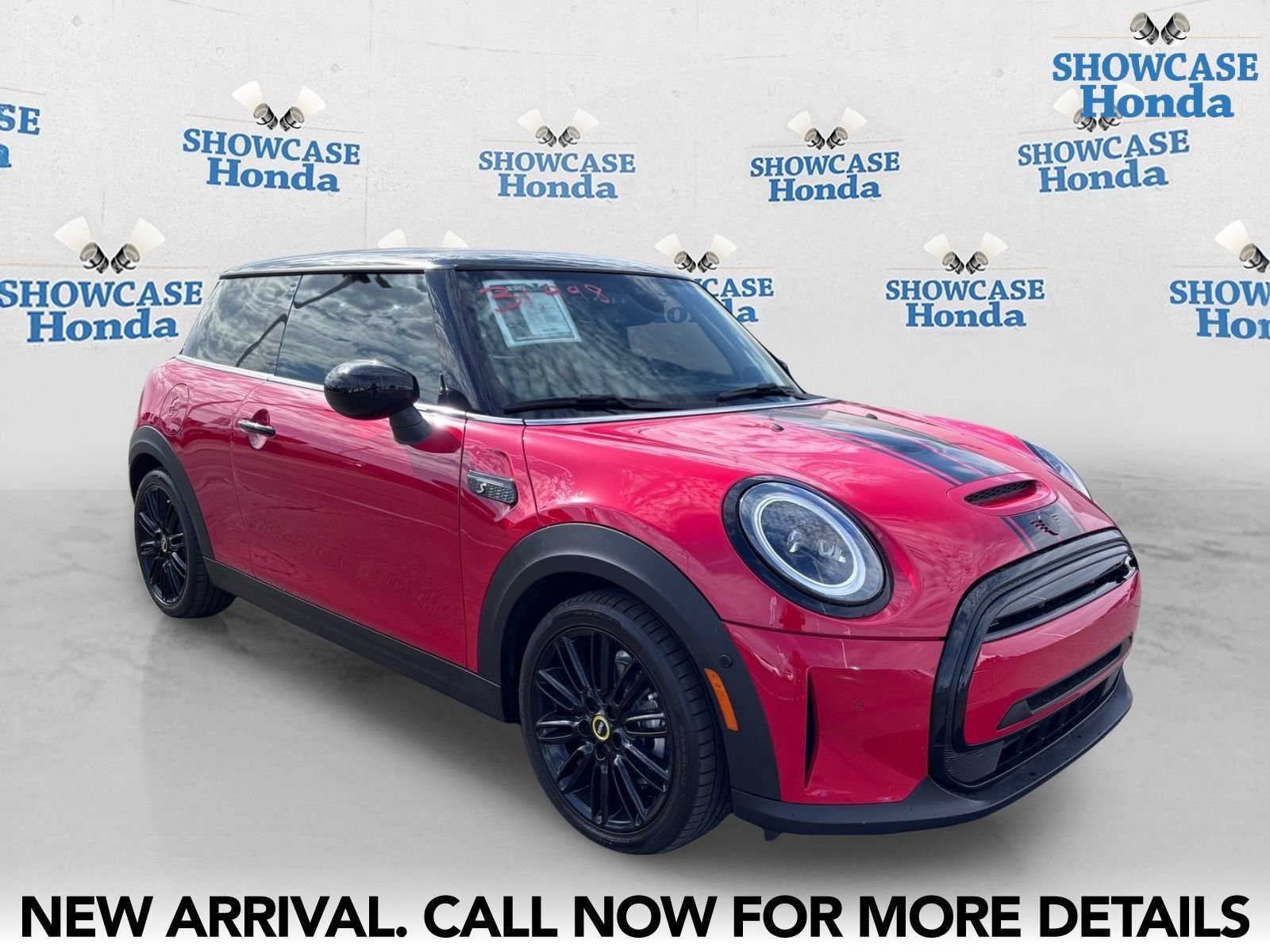 Used 2024 MINI Cooper SE FWD image 10