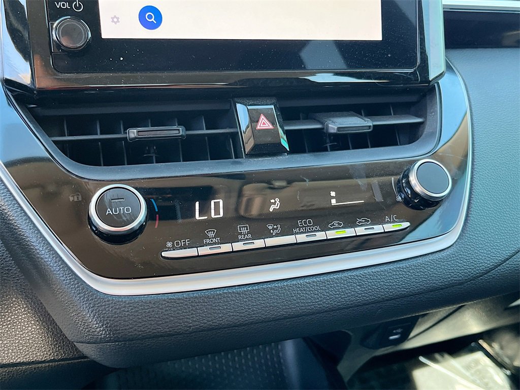 Used 2023 Toyota Corolla LE image 16