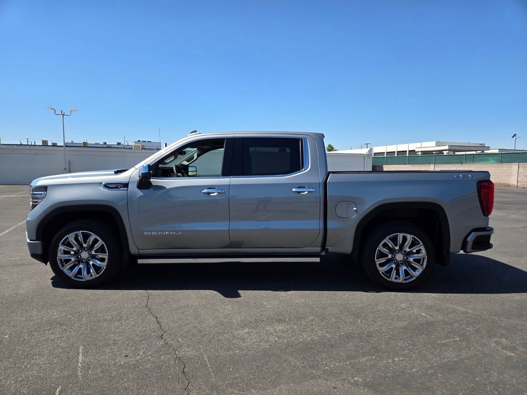 Used 2026 GMC Sierra 1500 Denali w/ Denali Reserve Package AWD/4WD image 3