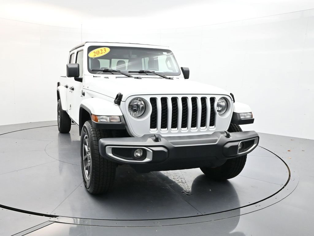 Used 2023 Jeep Gladiator Overland