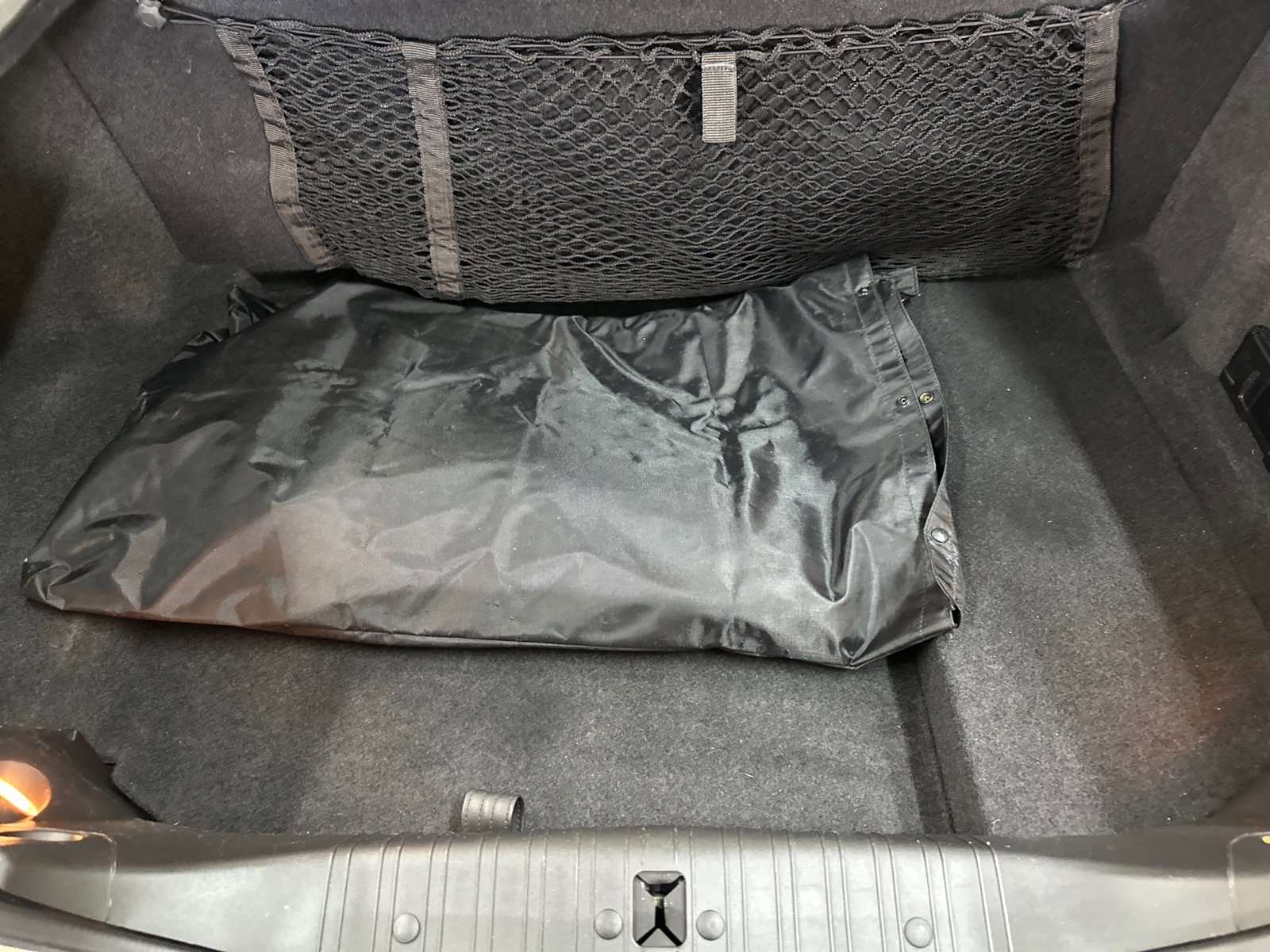 Used 2001 Jaguar XK8 Convertible image 16