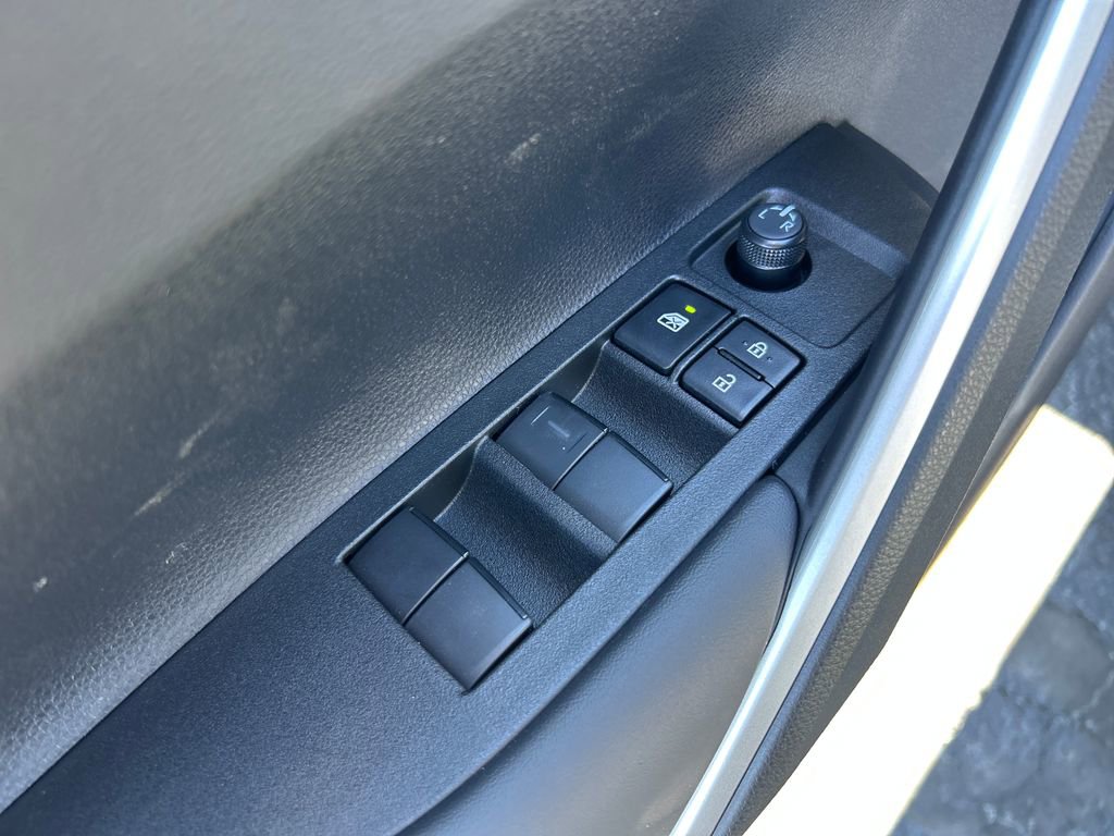 New 2026 Toyota Corolla Cross XSE image 19