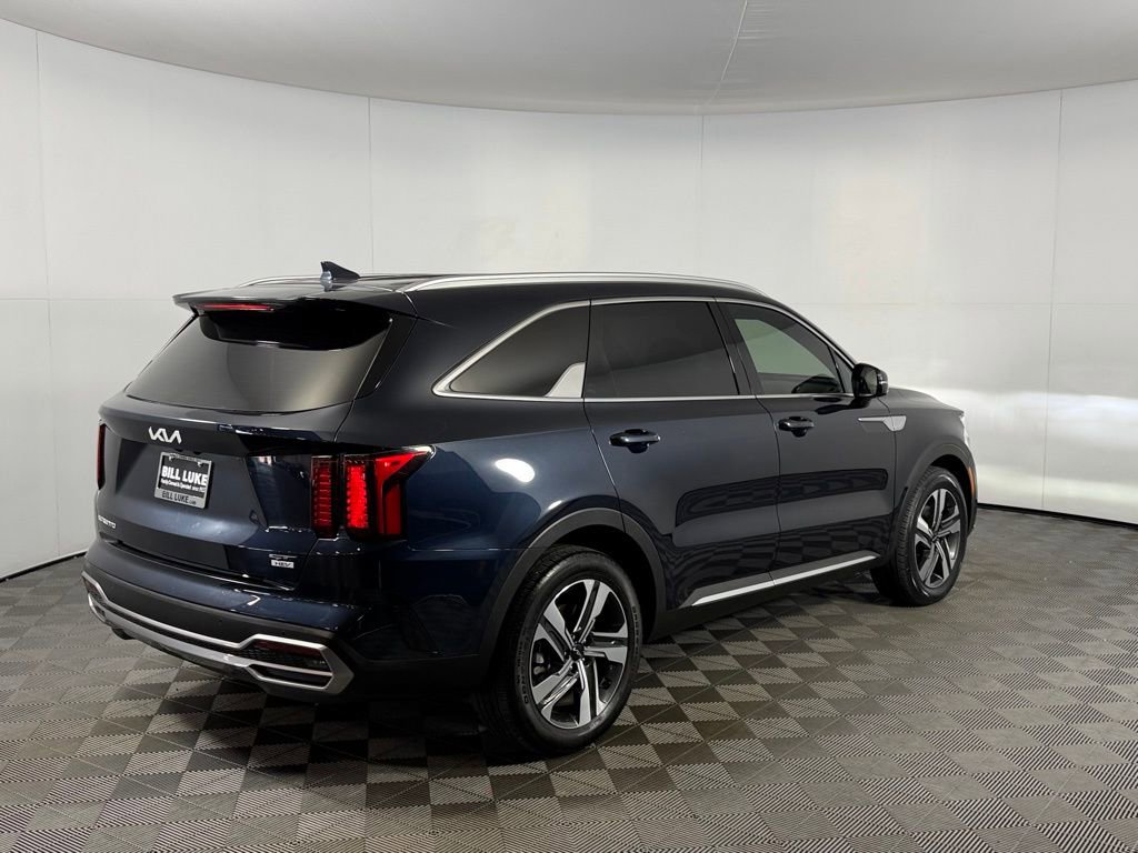Used 2023 Kia Sorento EX image 8