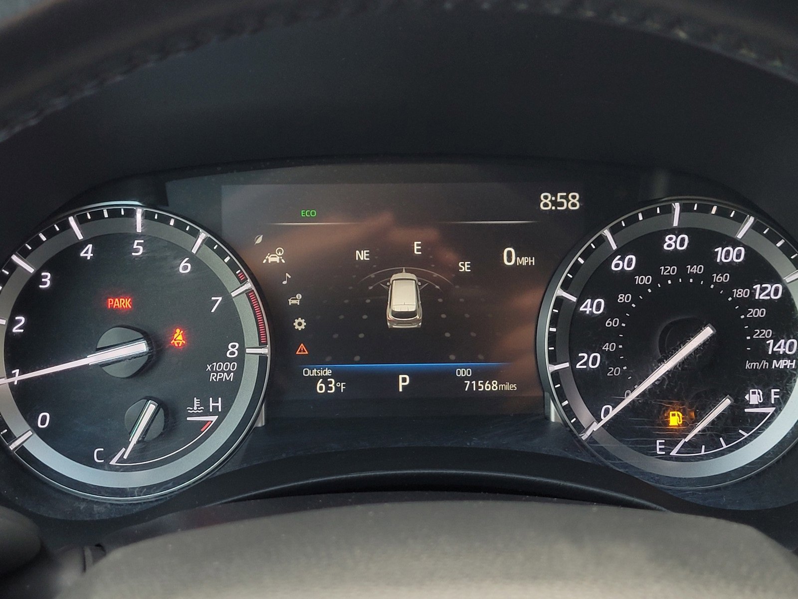 Certified 2022 Toyota Highlander XLE image 24