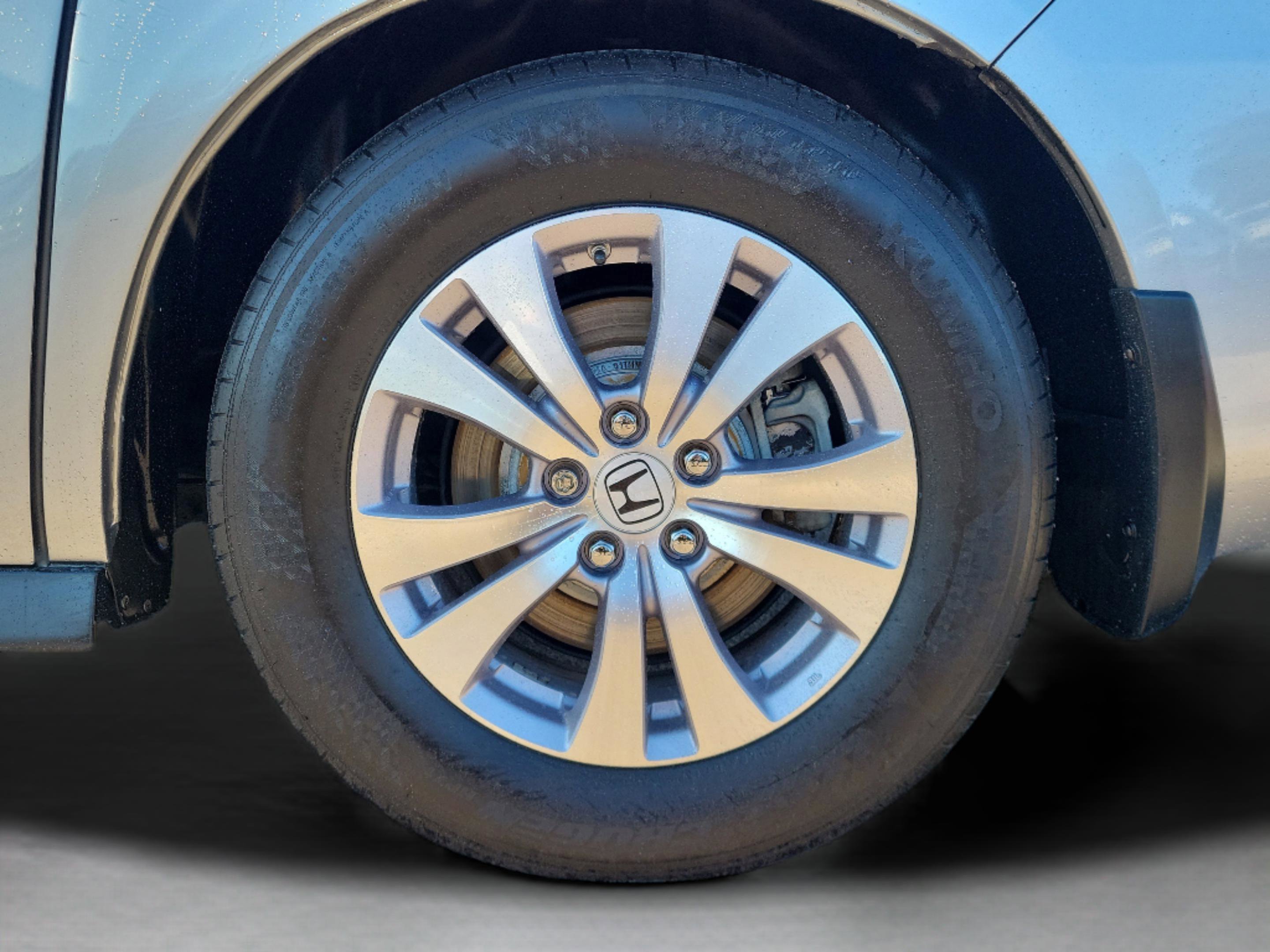 Used 2016 Honda Odyssey EX-L image 39