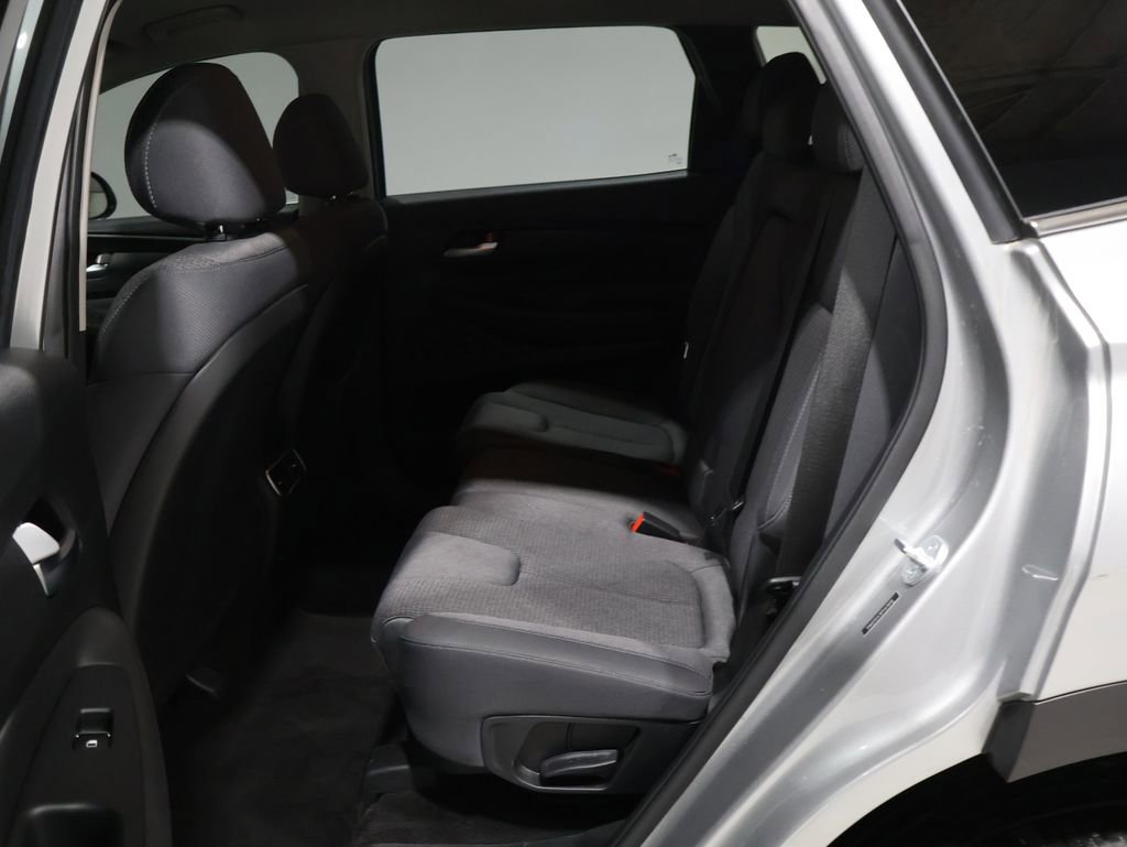 Used 2023 Hyundai Santa Fe SE image 17