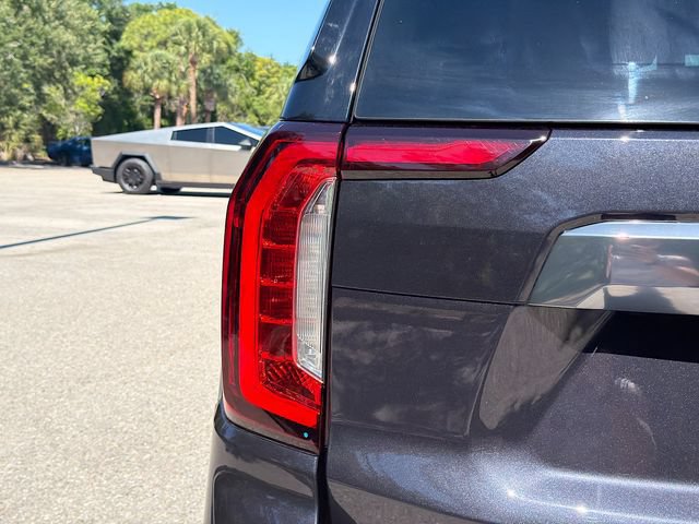 Used 2024 GMC Yukon AT4 w/ Max Trailering Package AWD/4WD image 7
