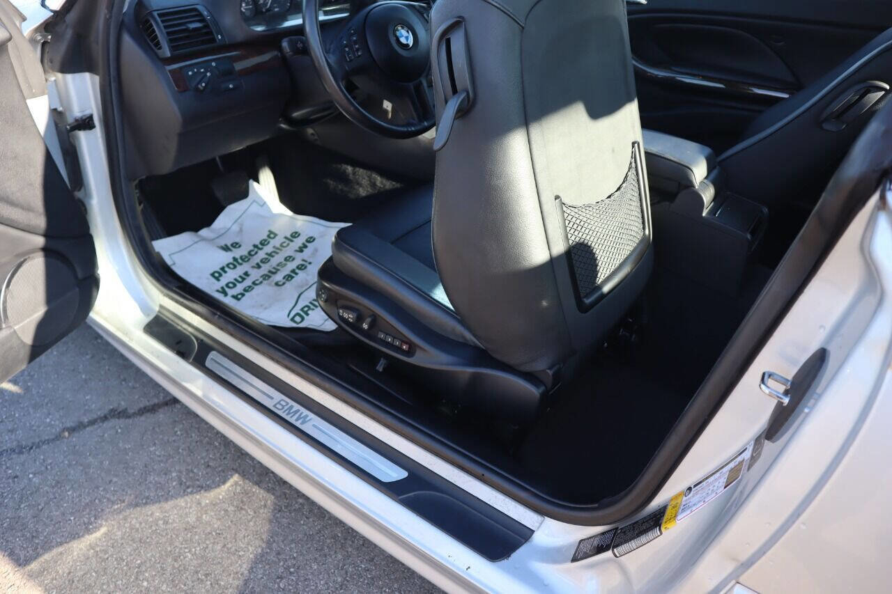 Used 2006 BMW 325Ci Coupe image 9