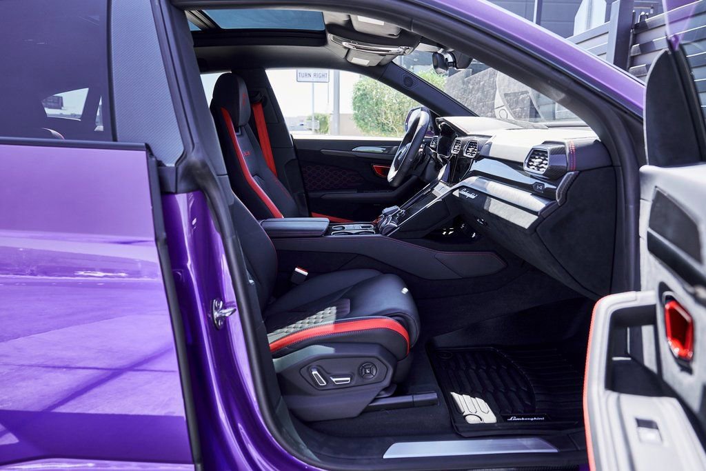 Used 2024 Lamborghini Urus Performante image 33