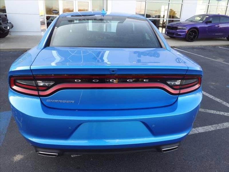 Used 2023 Dodge Charger SXT image 4
