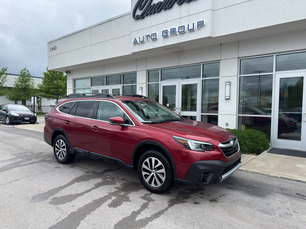 Used 2022 Subaru Outback Premium AWD/4WD image 1