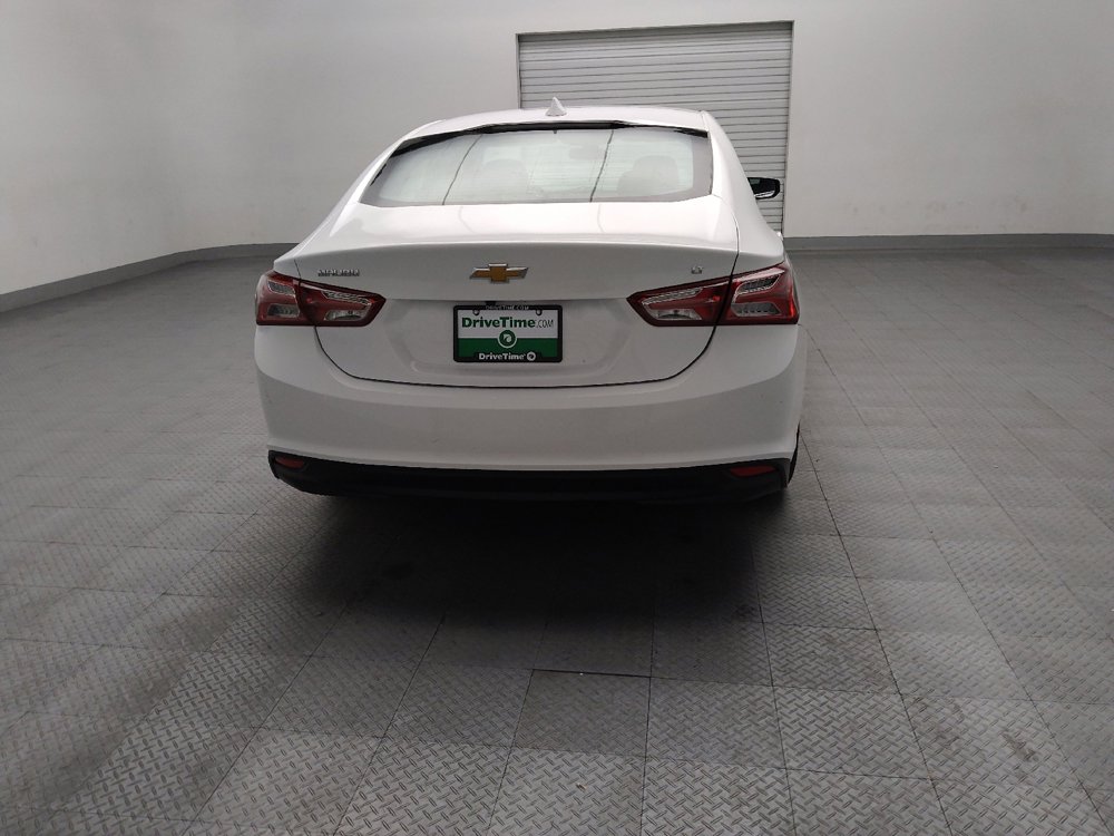 Used 2021 Chevrolet Malibu LT FWD image 7