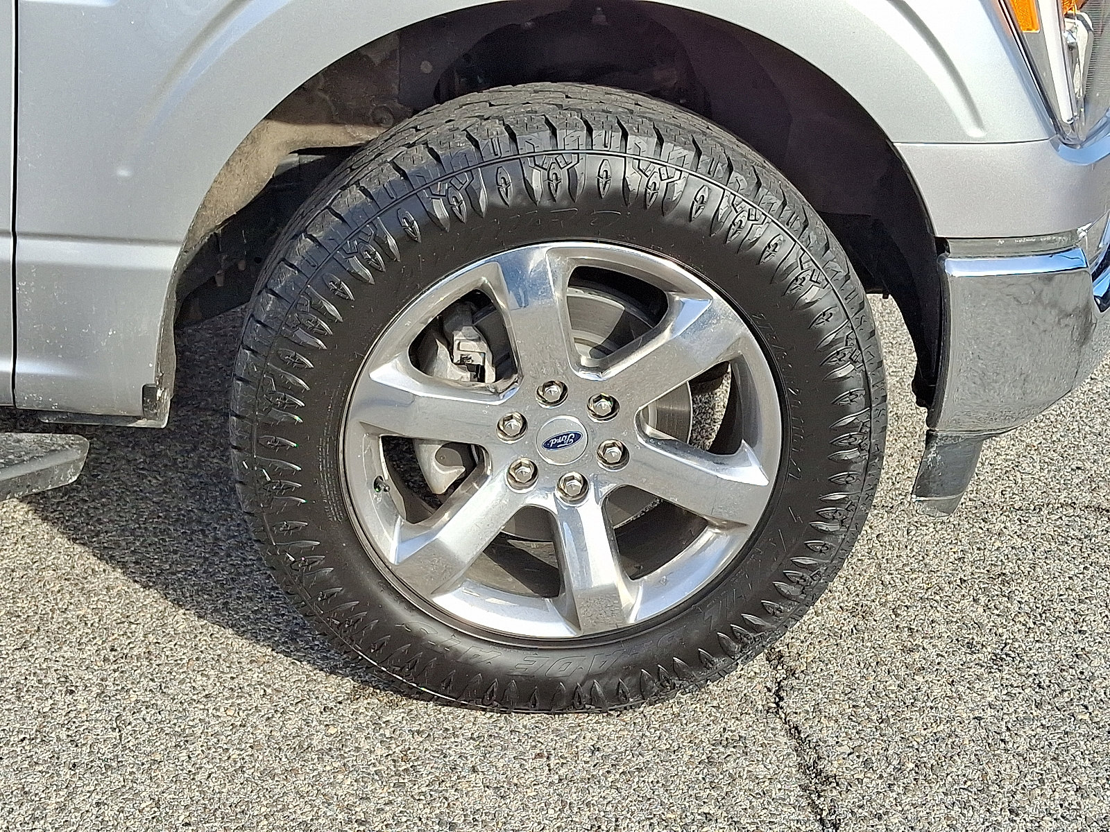 Certified 2022 Ford F150 XLT w/ Equipment Group 302A High image 11