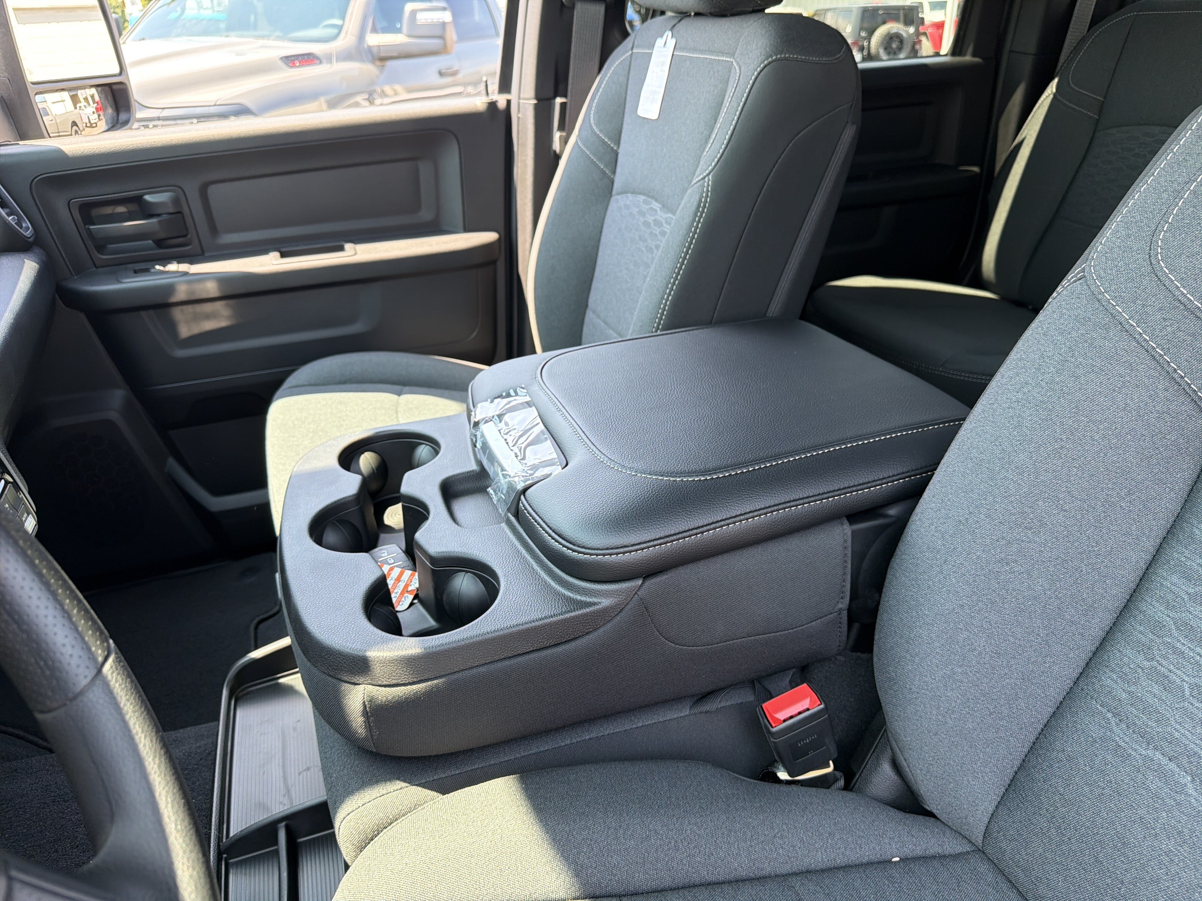 New 2026 RAM 2500 Tradesman AWD/4WD image 17