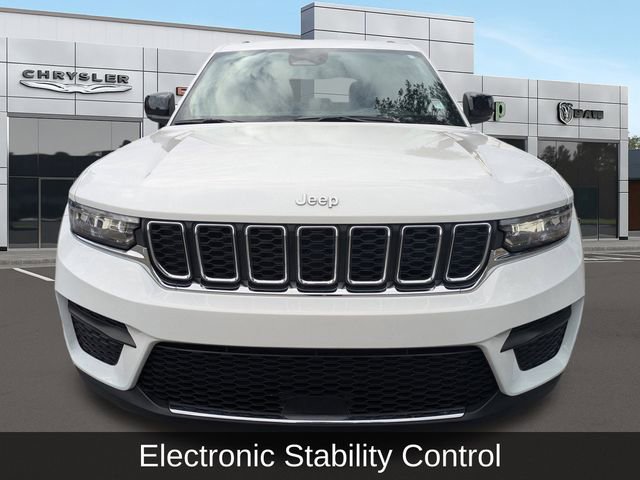 Used 2025 Jeep Grand Cherokee Laredo X image 10