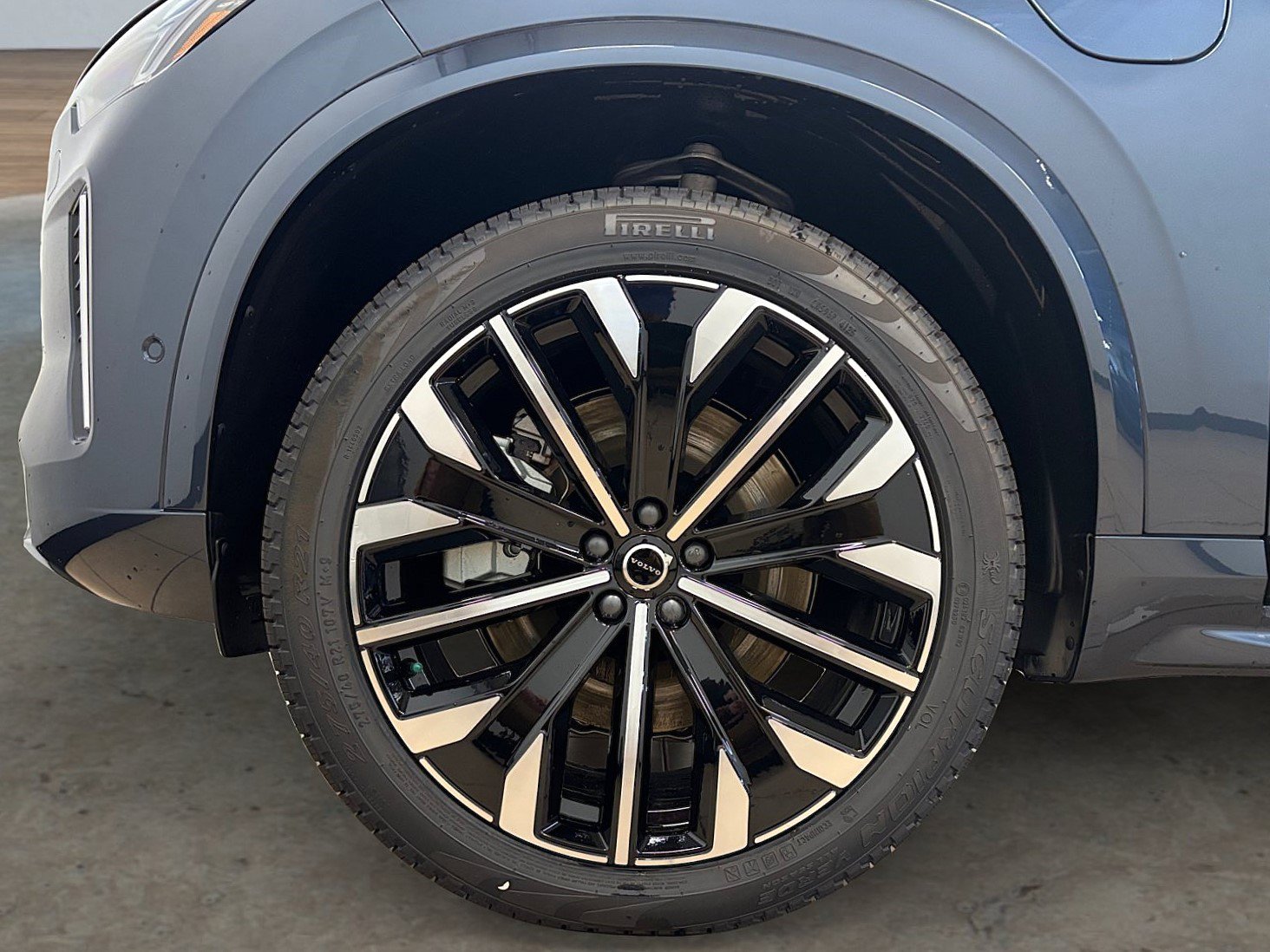 New 2026 Volvo XC90 T8 Ultra w/ Protection Package Premier AWD/4WD image 46