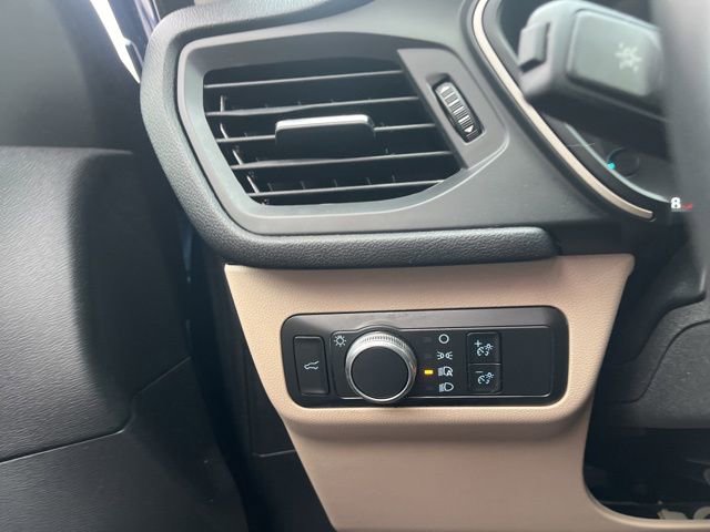 Used 2022 Ford Escape SE w/ Convenience Package image 22