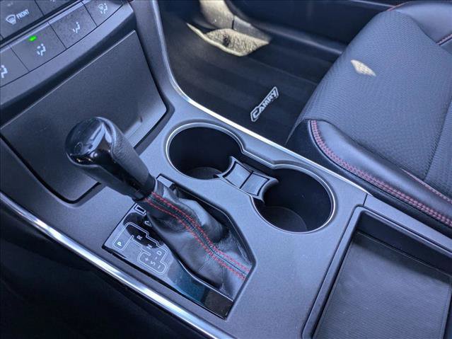 Used 2016 Toyota Camry SE w/ Protection Package (Q2) FWD image 12