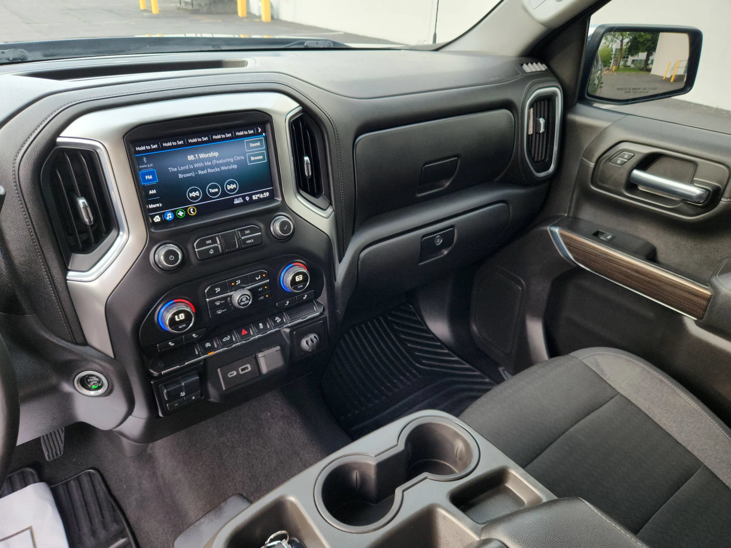 Used 2020 Chevrolet Silverado 1500 LT w/ All-Star Edition AWD/4WD image 12