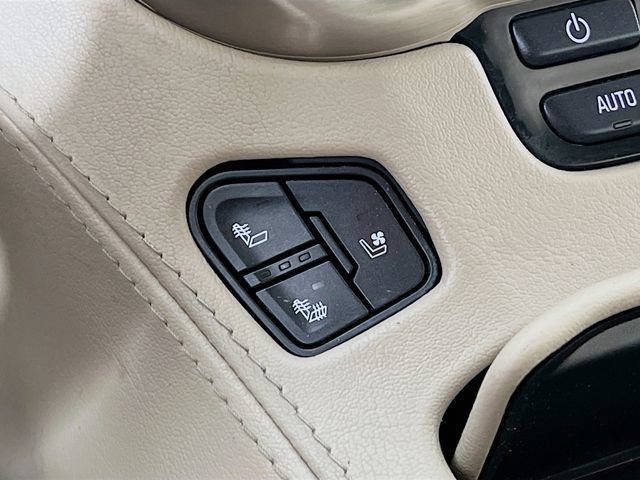 Used 2020 GMC Yukon XL Denali AWD/4WD image 22