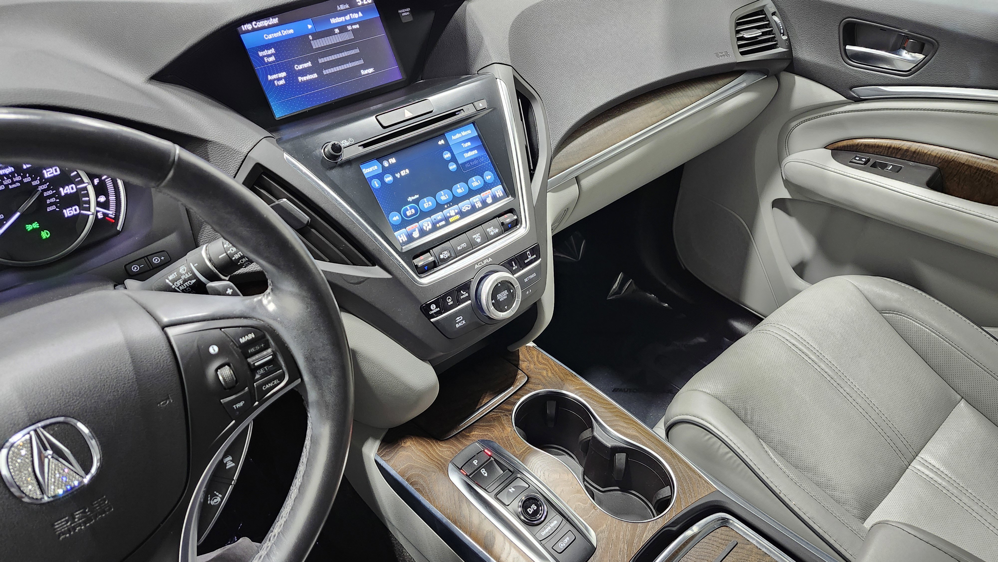 Used 2020 Acura MDX SH-AWD w/ Advance Package image 36