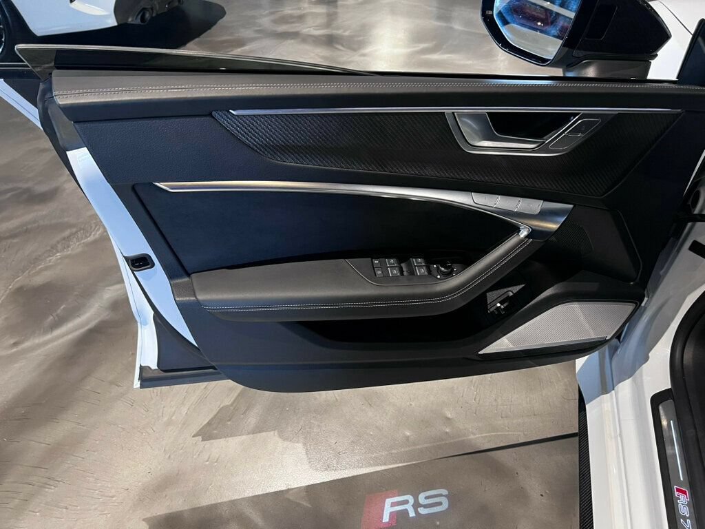 Used 2023 Audi RS 7 Sportback AWD/4WD image 14