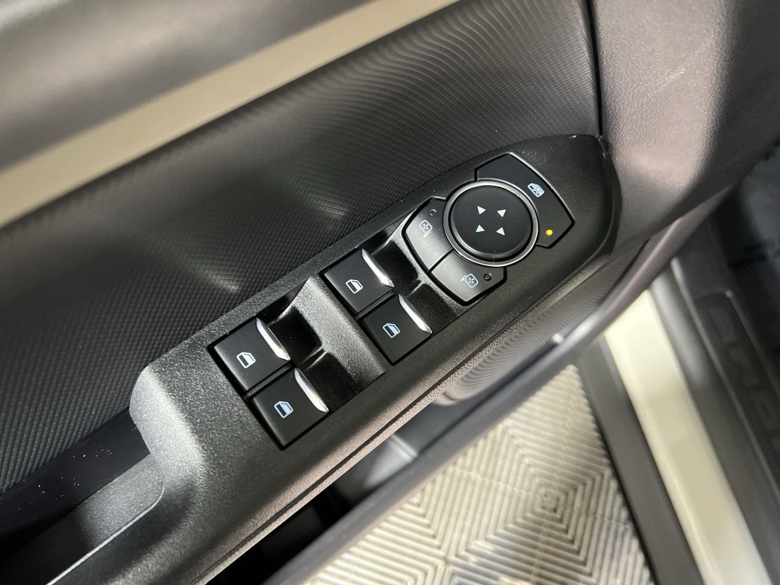 Used 2025 Ford Bronco Sport Big Bend AWD/4WD image 15
