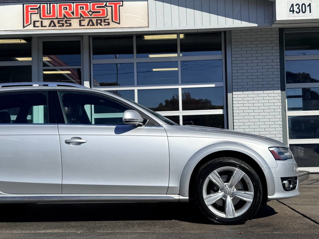 Used 2013 Audi A4 Prestige image 11